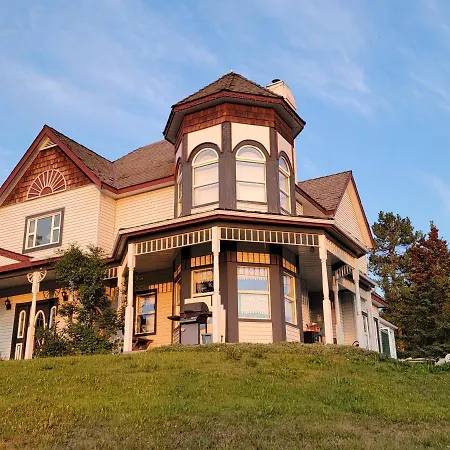 Bluejay Suites B&B-2